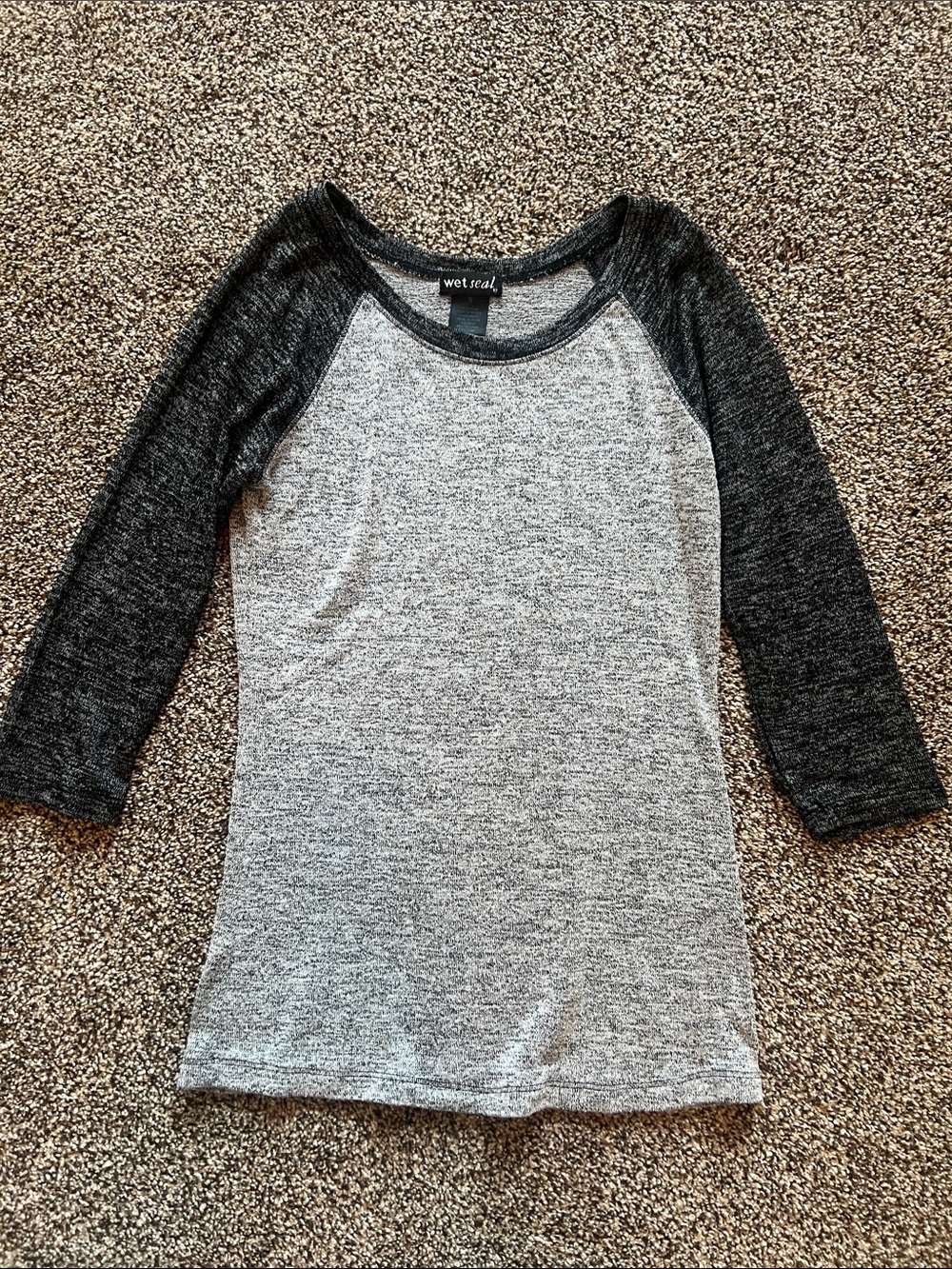 Wet Seal Gray & Black Raglan 3/4 Sleeve Baseball Tee
